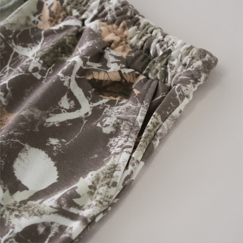 Buddha Stones Pantalones cortos de verano informales para mujer con cordón ajustable y estampado abstracto de hoja de arce. - image 3