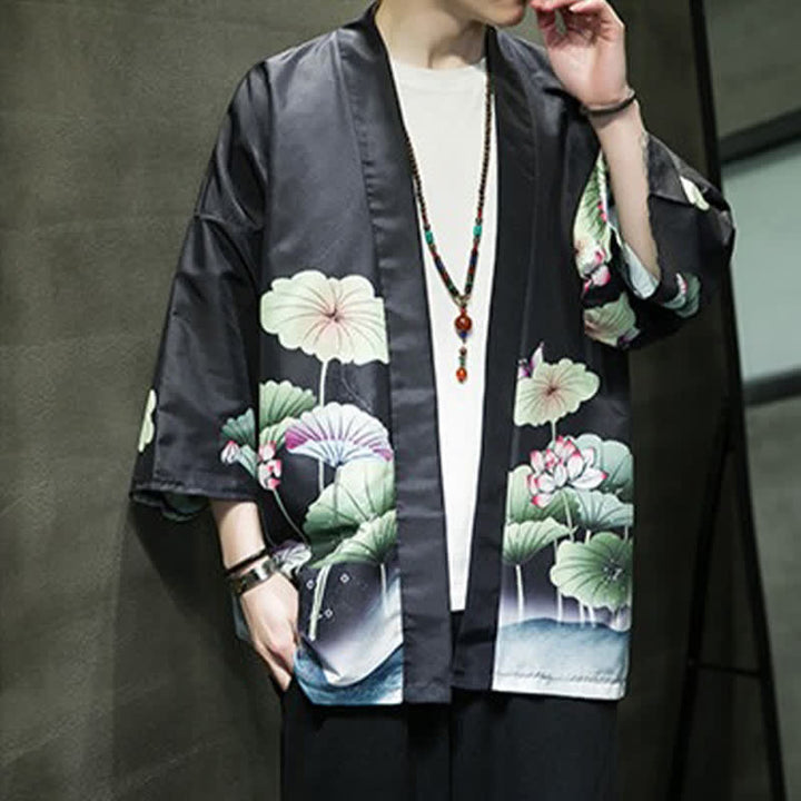 Buddha Stones Kimono de verano informal para hombre con estampado de hojas de loto, mariposas y grullas, con frente abierto. - image 13