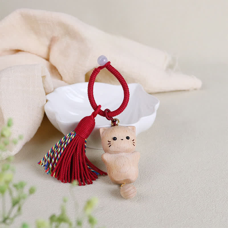 Buddha Stones Llaveros con borla hechos a mano de madera de haya con diseño de gato de la suerte - Cuerda roja - Madera de haya (Claridad ♥ Energía de conexión a tierra) - image 10