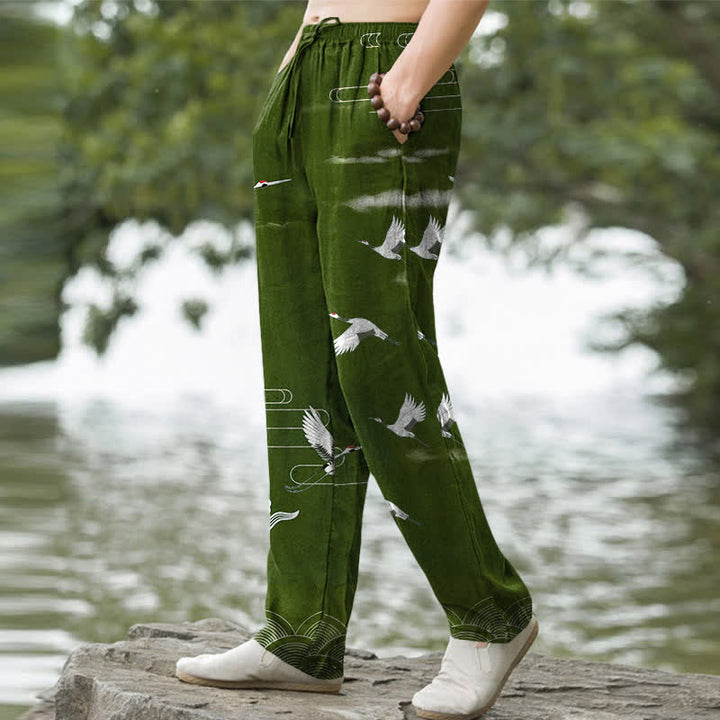 Buddha Stones Pantalones de hombre de algodón blanco con estampado de grullas y olas, corte cónico y bolsillos. - image 5