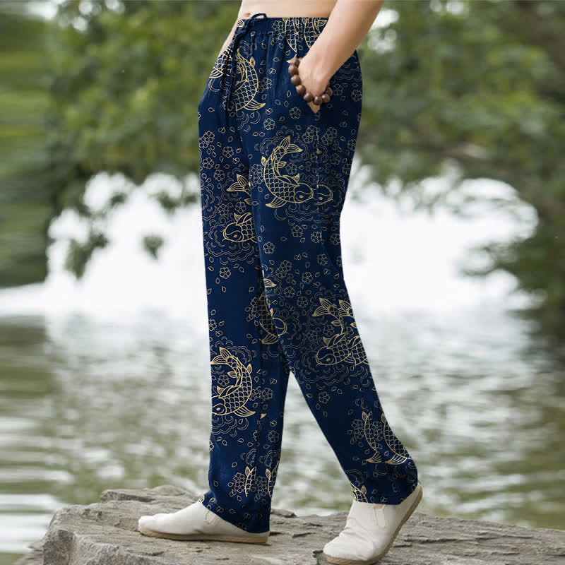 Buddha Stones Pantalones de hombre de algodón con estampado floral de peces koi dorados y corte ajustado, con bolsillos. - image 7