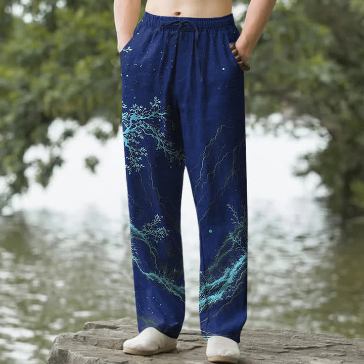 Buddha Stones Pantalones de hombre de algodón con estampado de ramas, corte cónico y bolsillos. - Marina de guerra - US/UK/AU50, EU60 (5XL) - image 4