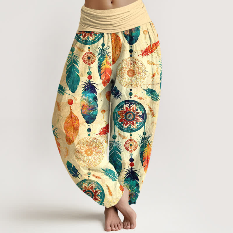Buddha Stones Pantalones harem de mujer con cintura elástica y estampado de plumas de atrapasueños, de algodón puro. - Trigo - US16，UK/AU20，EU48 (3XL) - image 0