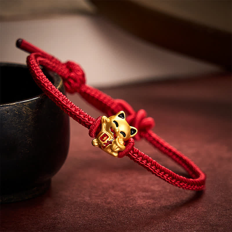 Buddha Stones Pulsera ajustable hecha a mano con hilo trenzado rojo y diseño de gato dorado de la suerte. - Rojo oscuro - 5,91-7,48 pulgadas (15-19 cm) - image 0