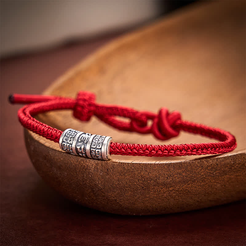 Buddha Stones Pulsera de protección Om Mani Padme Hum hecha a mano con hilo rojo trenzado - Rojo oscuro - 5,91-7,48 pulgadas (15-19 cm) - image 7
