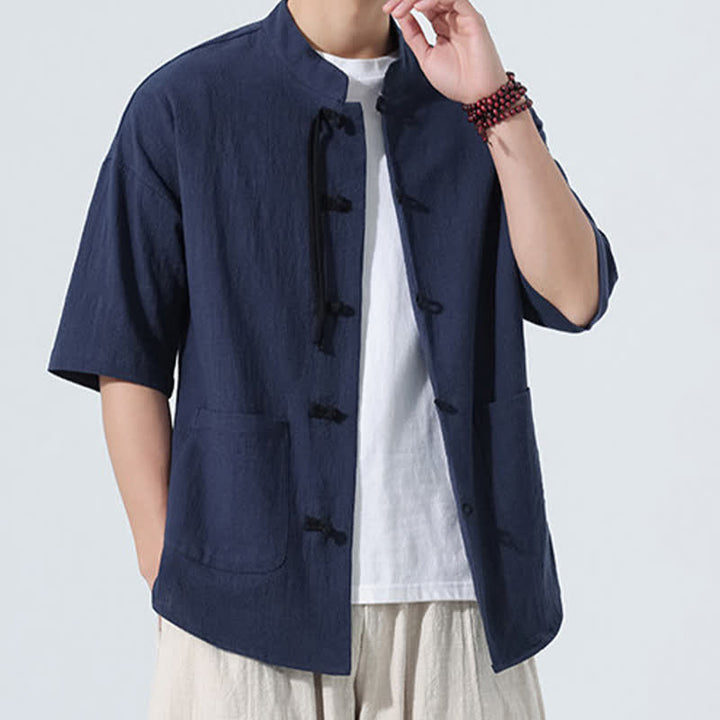 Buddha Stones Camisas de manga hasta el codo para hombre, estilo casual, con cuello mandarín, botones de rana, color liso, estilo verano Tang, con bolsillo. - image 2