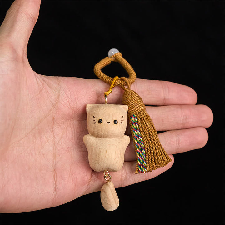 Buddha Stones Llaveros con borla hechos a mano de madera de haya con diseño de gato de la suerte - image 4