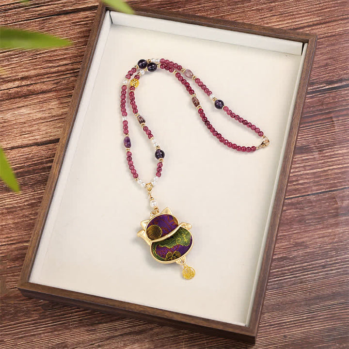 Buddha Stones Collar con colgante de bendición del personaje Fu, tejido brocado de la canción, con el gato de la suerte que llama a la suerte. - image 1