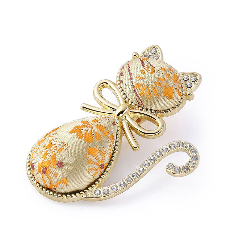 Buddha Stones Horquilla de estilo chino con diseño de gato de brocado y diamantes de imitación chapada en oro. - Oro claro (mismo tono de color; el diseño varía) - image 9