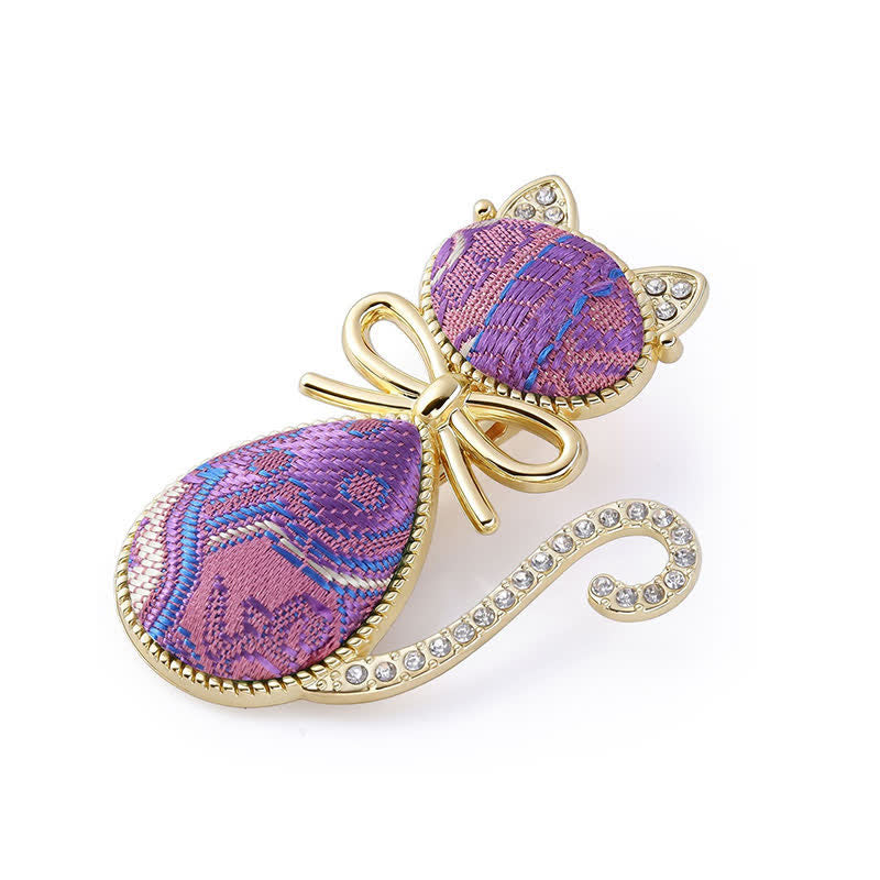 Buddha Stones Horquilla de estilo chino con diseño de gato de brocado y diamantes de imitación chapada en oro. - Morado (mismo tono de color, el estampado varía) - image 0