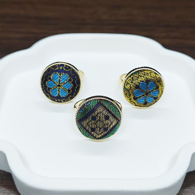 Buddha Stones Anillo redondo ajustable hecho a mano con brocado y diseño floral. - image 11
