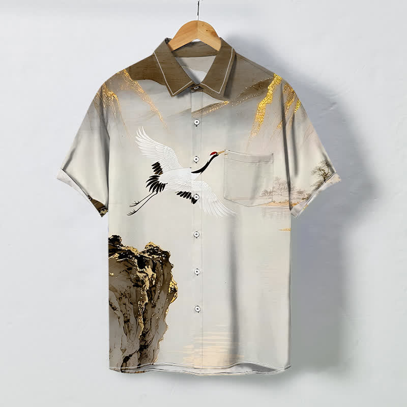 Buddha Stones Camisa de manga corta para hombre con botones y estampado de montaña y grulla de tinta, resistente a las arrugas. - Tierra de siena - US/UK/AU48, UE58 (4XL) - image 6