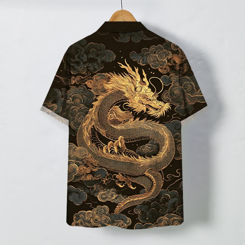 Buddha Stones Camisa de manga corta para hombre con botones y estampado de nube de dragón dorado, resistente a las arrugas. - image 1