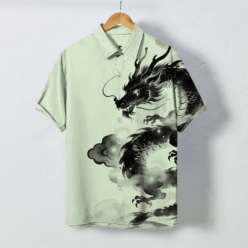 Buddha Stones Camisa de manga corta para hombre con botones y estampado de nube de dragón de tinta, resistente a las arrugas. - Gotas de miel - US/UK/AU48, UE58 (4XL) - image 6