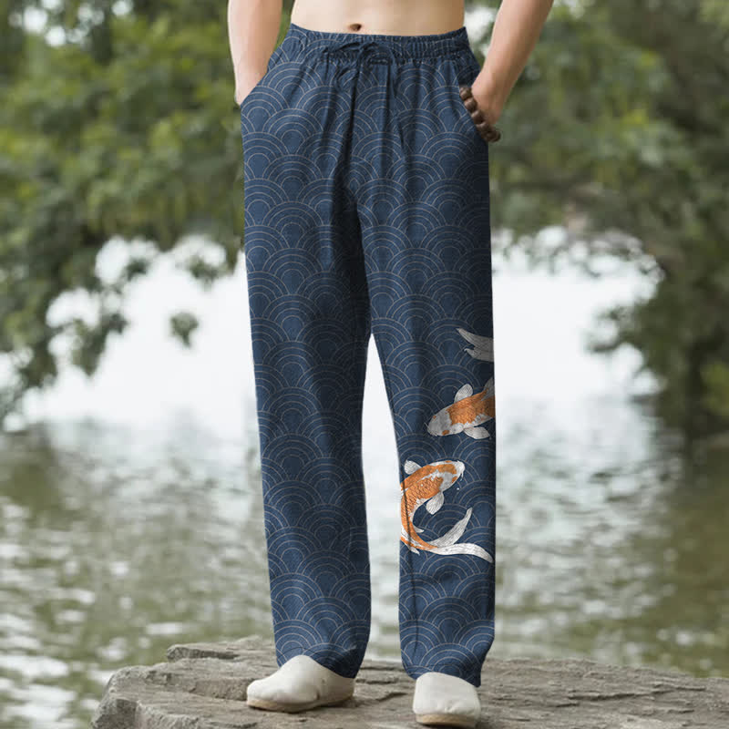 Buddha Stones Pantalones de algodón para hombre con estampado de olas y peces koi, corte ajustado y bolsillos. - Marina de guerra - US/UK/AU50, EU60 (5XL) - image 0