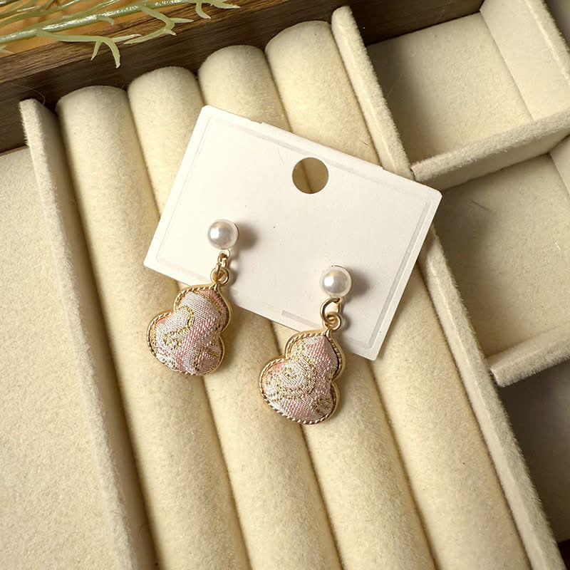 Buddha Stones Pendientes colgantes hechos a mano con diseño de calabaza de perlas y brocado, con temática de sanación. - Rosa (mismo tono de color – el estampado varía) - image 3