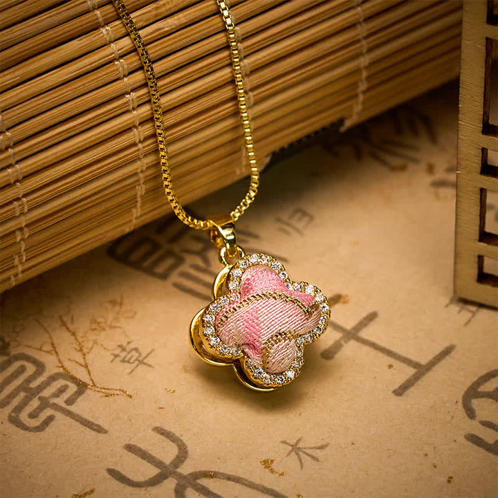 Buddha Stones Collar de conexión armónica con corazón giratorio de cobre y trébol de cuatro hojas incrustado en brocado rosa. - image 2