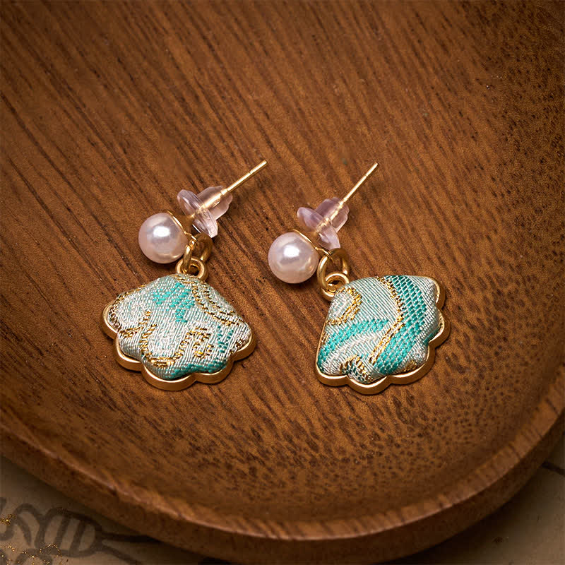 Buddha Stones Pendientes chinos de perlas con brocado en forma de hoja - image 2