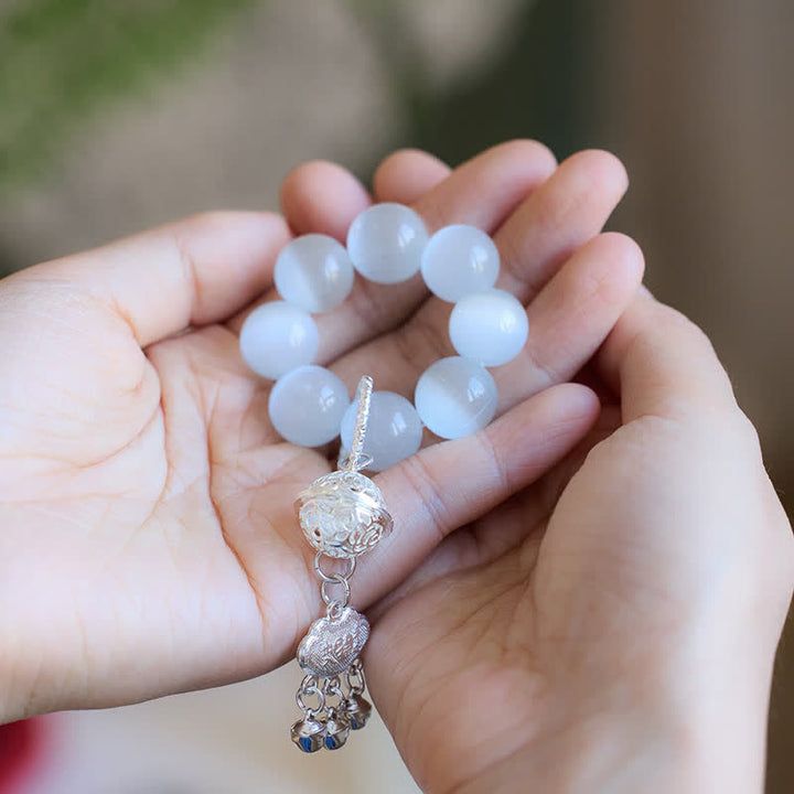 Buddha Stones Adornos de cuentas táctiles para meditación Ruyi con forma de campana de ojo de gato blanco - image 3