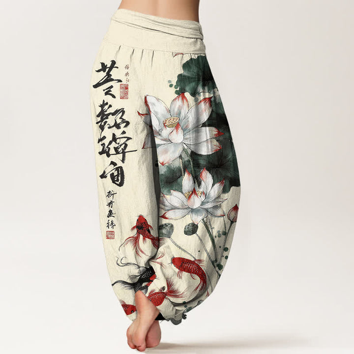 Buddha Stones Pantalones harem de mujer con cintura elástica y estampado de caligrafía en tinta de pez koi rojo y loto de algodón. - image 9