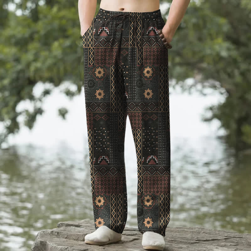 Buddha Stones Pantalones de hombre de algodón con estampado floral geométrico estilo bohemio y corte ajustado, con bolsillos. - Marrón silla de montar - US/UK/AU50, EU60 (5XL) - image 0
