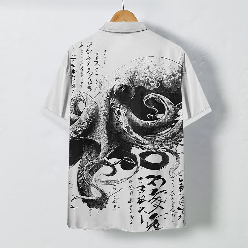 Buddha Stones Camisa de manga corta para hombre con botones y estampado de caligrafía de pulpo japonés, resistente a las arrugas. - image 7
