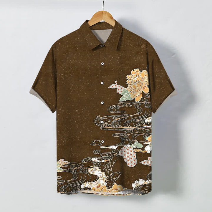 Buddha Stones Camisa transpirable de manga corta para hombre con botones y estampado de nubes y olas de loto - Marrón silla de montar - US/UK/AU48, UE58 (4XL) - image 10
