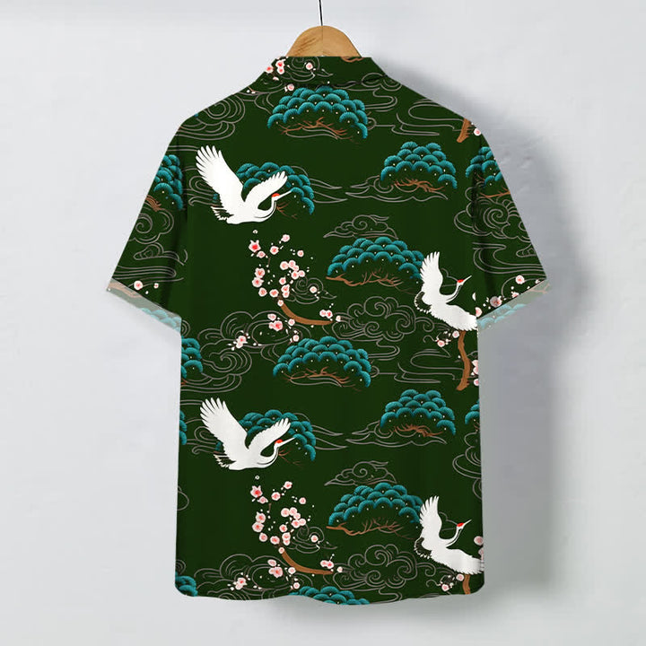 Buddha Stones Camisa transpirable de manga corta para hombre con estampado de nubes, flores de pino y grullas. - image 6