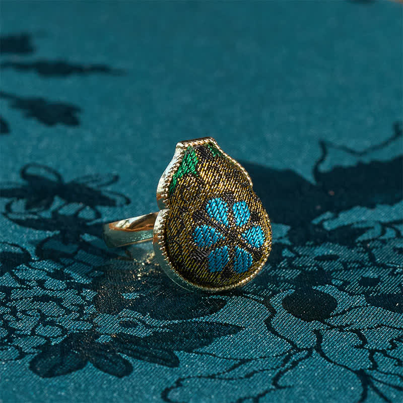 Buddha Stones Anillo ajustable de estilo chino vintage con forma de calabaza y diseño de brocado de canción. - Dorado y azul (mismo tono de color, el estampado varía) - Ajustable (Abierto) - image 0