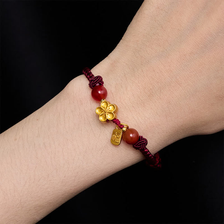 Buddha Stones Pulsera con dije de hilo rojo de buena fortuna con diseño de flores de durazno de cobre y personaje Fu. - image 2