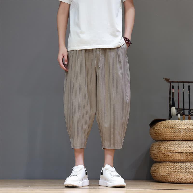 Buddha Stones Pantalones capri de verano informales con cordón y rayas, pantalones harem para hombre con bolsillo. - image 1
