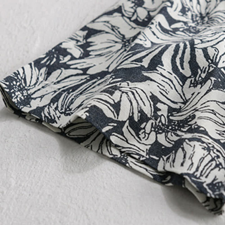 Buddha Stones Camisa de manga corta para hombre, estilo casual de verano, con botones, estampado floral de girasoles y bolsillo de parche. - image 5