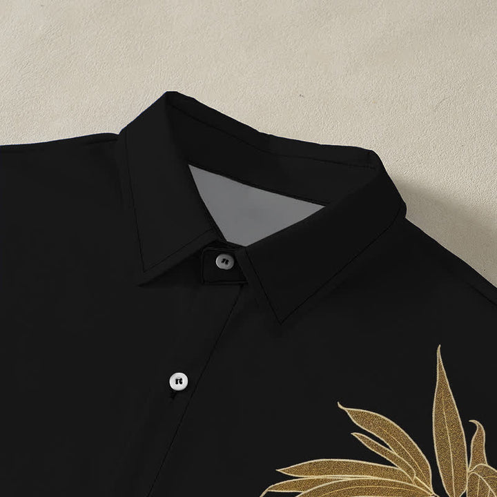 Buddha Stones Camisa transpirable de manga corta para hombre con botones y estampado de hojas de bambú doradas - image 2