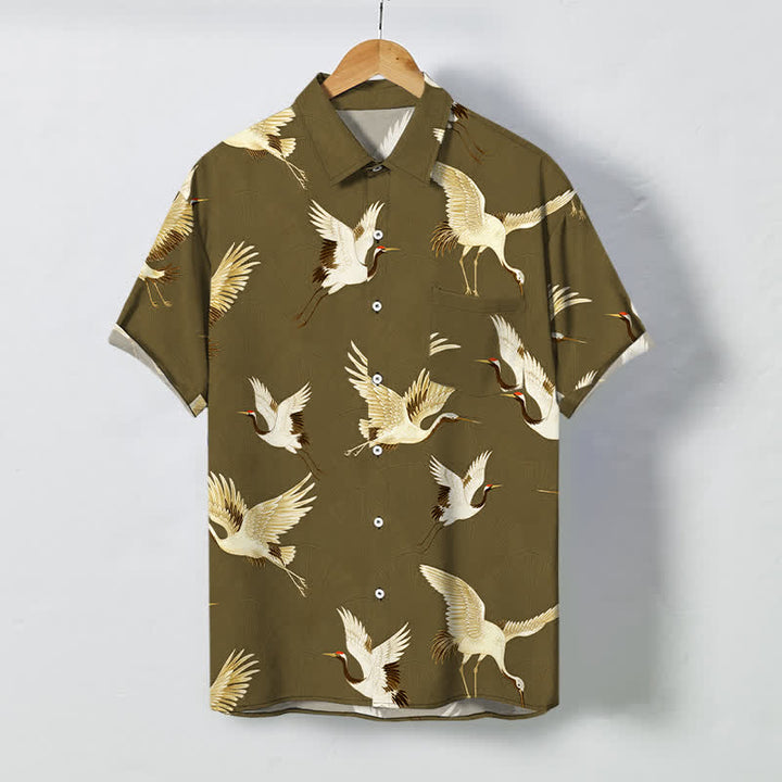 Buddha Stones Camisa transpirable de manga corta para hombre con botones y estampado de grulla blanca - Verde oliva oscuro - US/UK/AU48, UE58 (4XL) - image 5