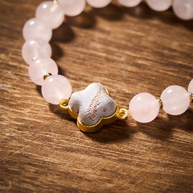 Buddha Stones Pulsera con dije de trébol de cuatro hojas de brocado de cuarzo rosa y bendición, hecha a mano. - image 3