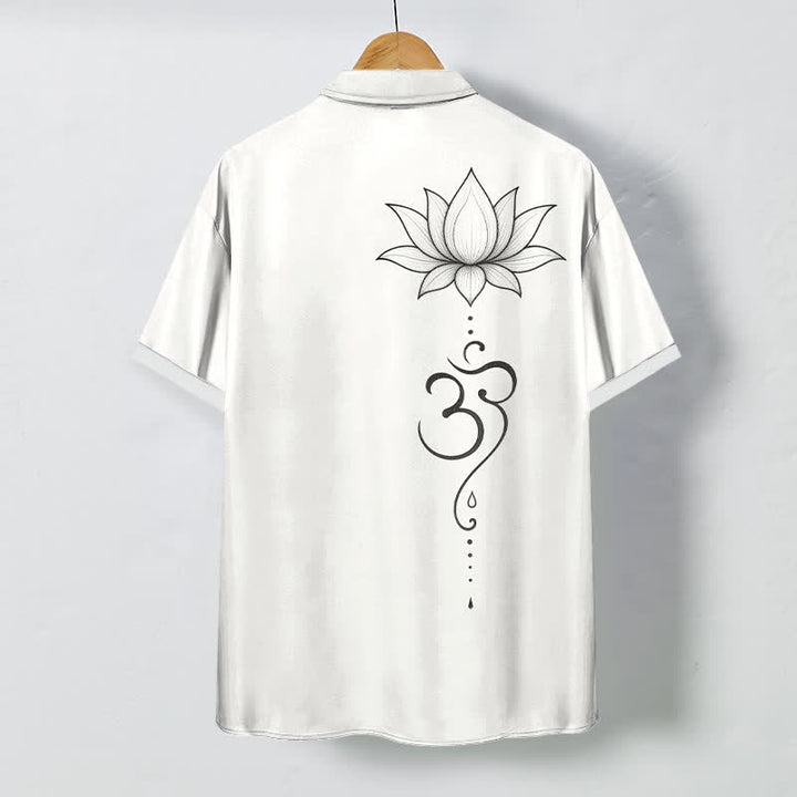 Buddha Stones Camisa transpirable de manga corta para hombre con botones y estampado de arte lineal Lotus Om - image 1