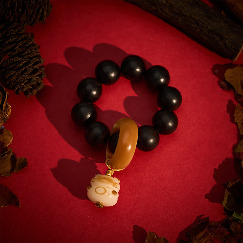 Buddha Stones Decoraciones de cuentas táctiles de meditación con forma de gato y oso, hechas de madera de ébano y a la parrilla de carbón. - image 1