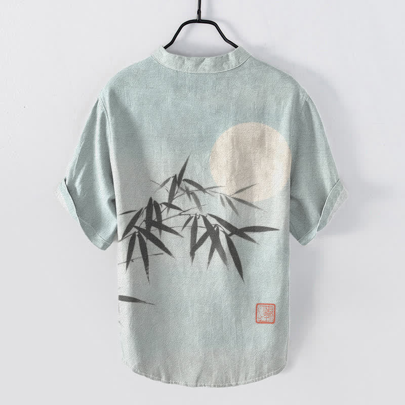 Buddha Stones Camisa de manga corta con medio botón para hombre, de algodón, con estampado de hojas de bambú y luna. - image 1