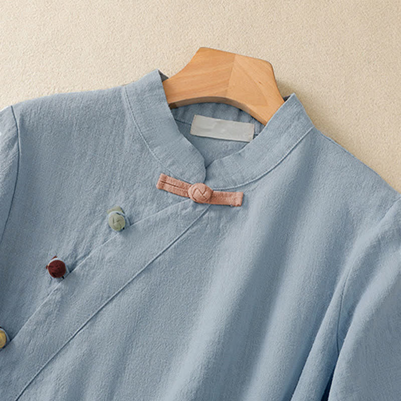 Camisa de manga tres cuartos de algodón y lino para mujer, estilo casual, con cuello alto inclinado y botones de Buddha Stones. - image 17