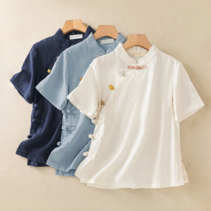 Camisa de manga tres cuartos de algodón y lino para mujer, estilo casual, con cuello alto inclinado y botones de Buddha Stones. - image 24