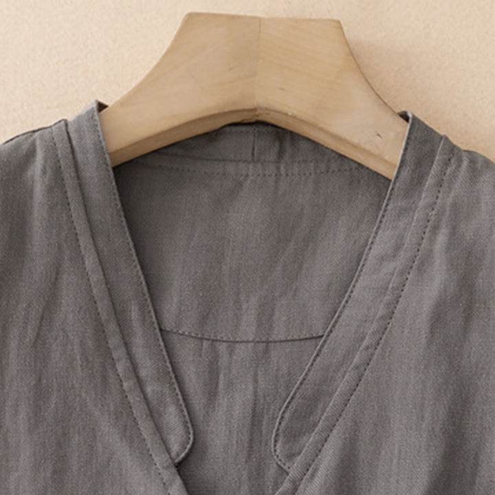 Camiseta sin mangas para mujer, estilo casual Buddha Stones , minimalista, con cuello en V y botones. - image 12