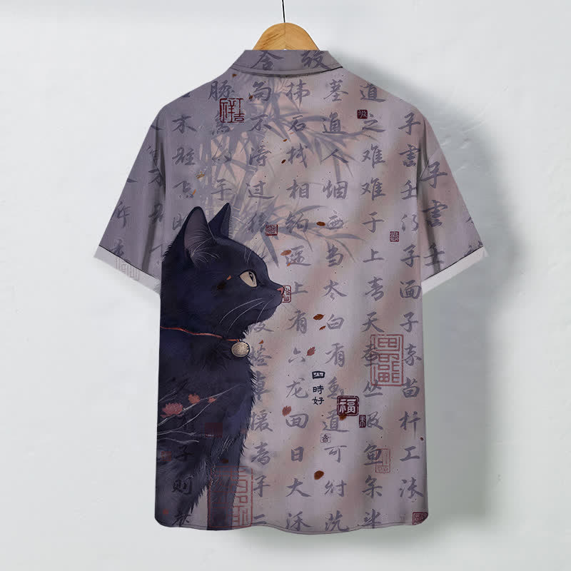 Buddha Stones Camisa transpirable de manga corta para hombre con botones y estampado de sello de caligrafía de gato negro - image 8