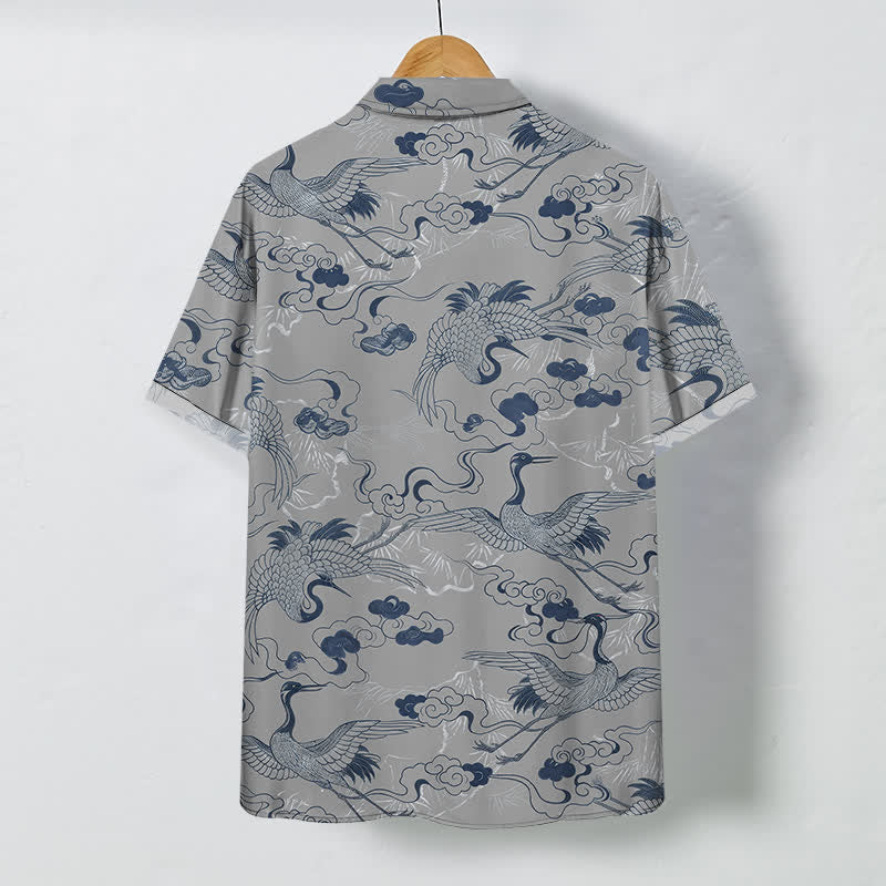 Buddha Stones Camisa transpirable de manga corta para hombre con botones y estampado de grulla, nube y olas. - image 8