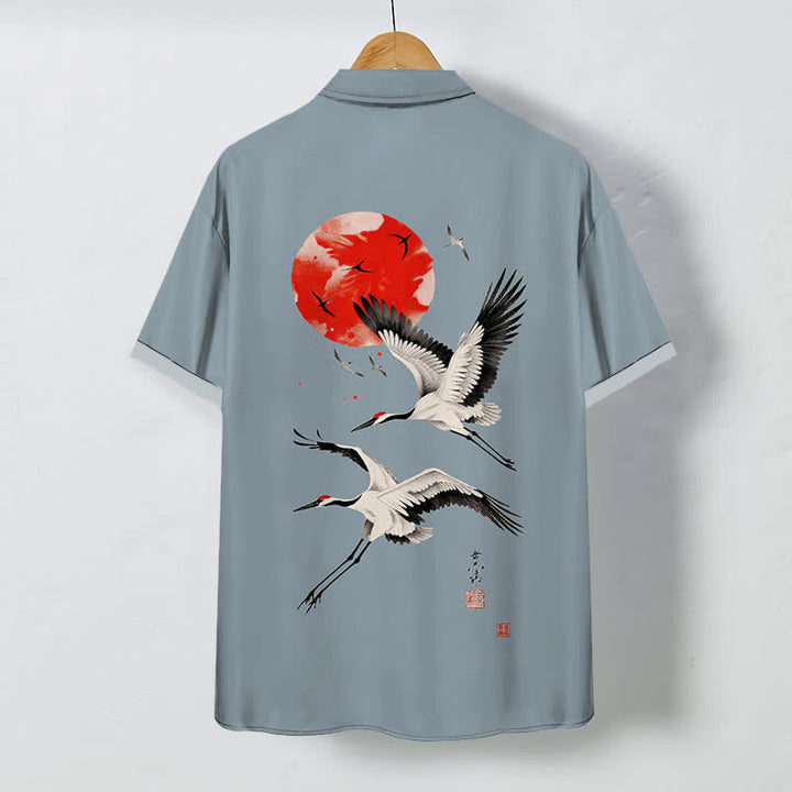 Buddha Stones Camisa transpirable de manga corta para hombre con botones y estampado de grullas voladoras y sol rojo - image 6