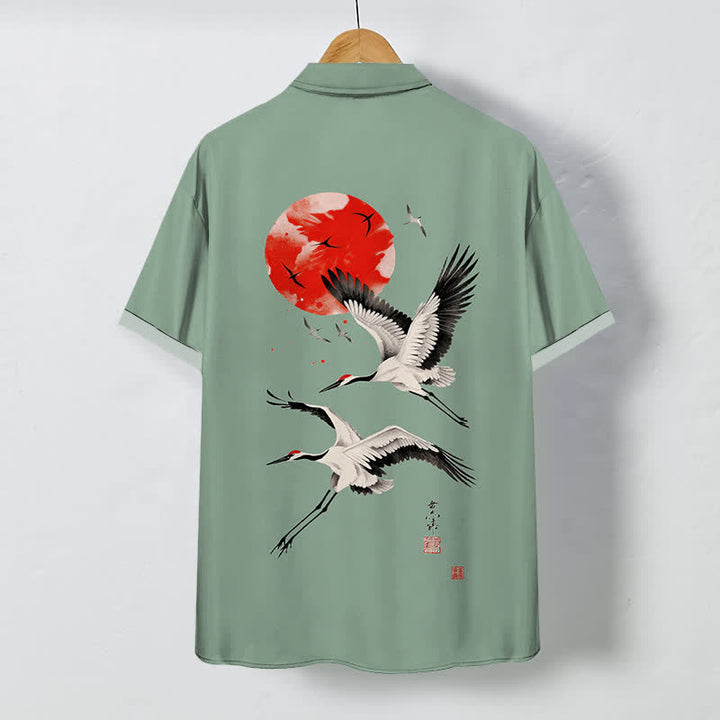 Buddha Stones Camisa transpirable de manga corta para hombre con botones y estampado de grullas voladoras y sol rojo - image 8