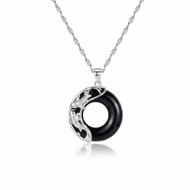 Buddha Stones Collar con colgante circular de hebilla de la suerte con forma de pez koi de obsidiana negra - image 4