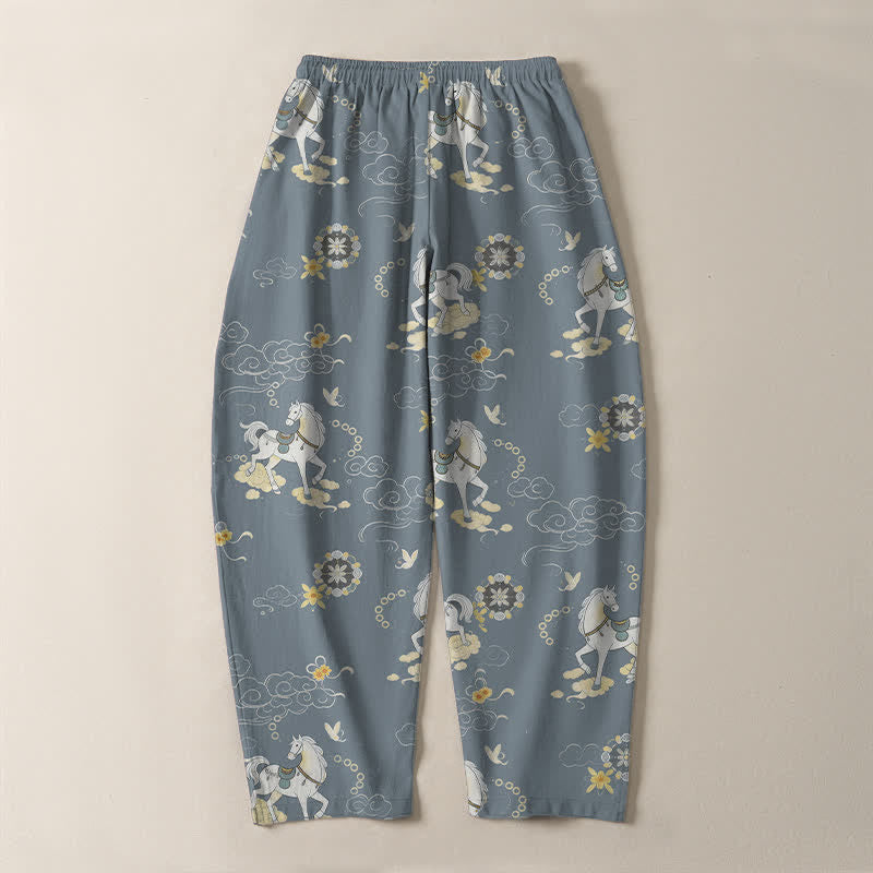 Buddha Stones Pantalones de hombre de algodón puro con estampado de flores blancas y cuello alto, cordón ajustable y corte cónico, con bolsillos. - image 3