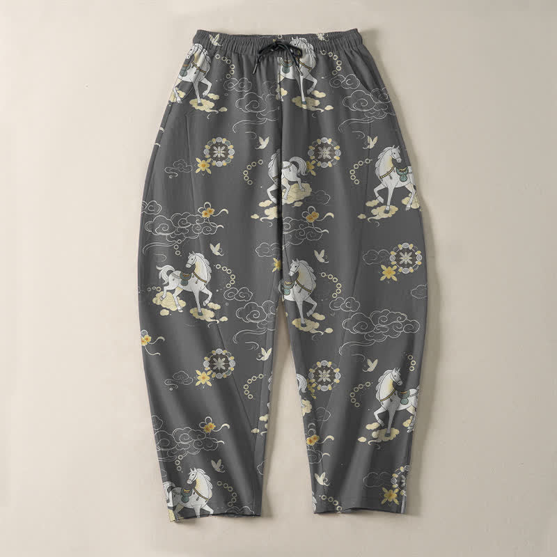 Buddha Stones Pantalones de hombre de algodón puro con estampado de flores blancas y cuello alto, cordón ajustable y corte cónico, con bolsillos. - image 9