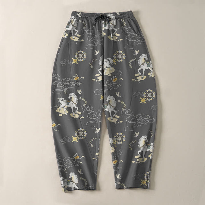 Buddha Stones Pantalones de hombre de algodón puro con estampado de flores blancas y cuello alto, cordón ajustable y corte cónico, con bolsillos. - image 9