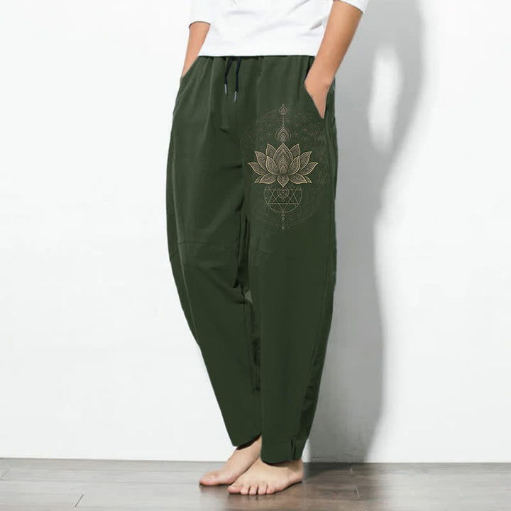Buddha Stones Pantalones de hombre de algodón puro con estampado geométrico de mandala de loto, cordón ajustable y corte cónico, con bolsillos. - image 8